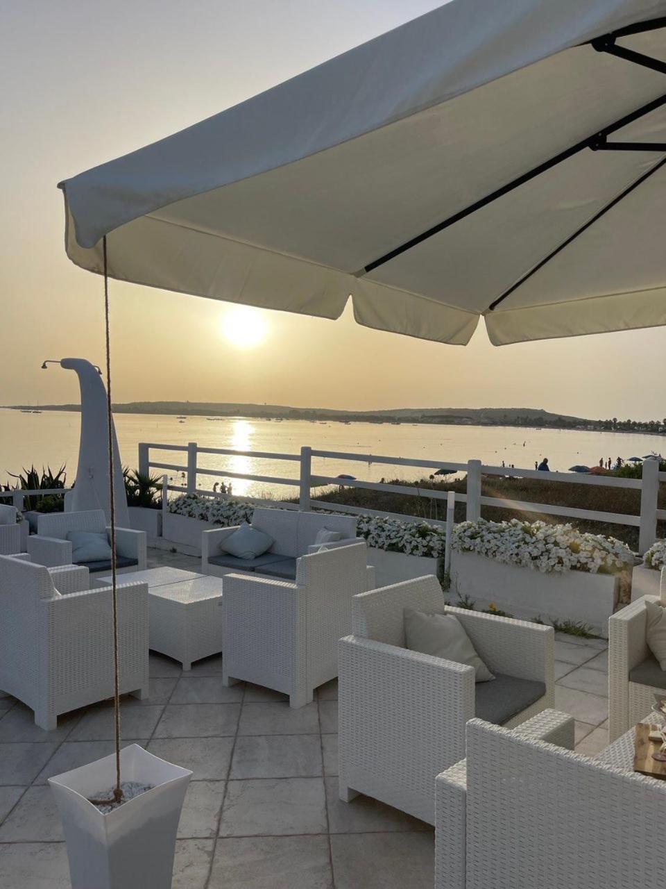 Hotel Da Cesare Putzu Idu Exterior foto